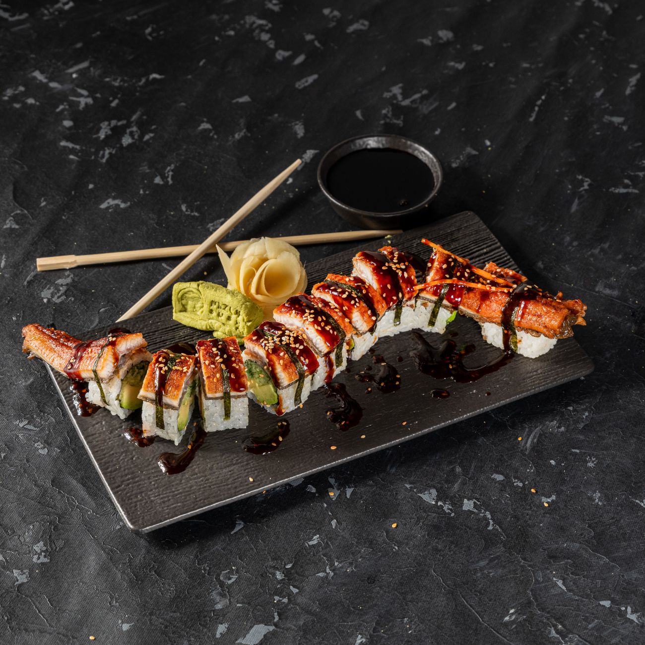  YAKUZA ROLL ( 200 GR ) (8 PCS) 